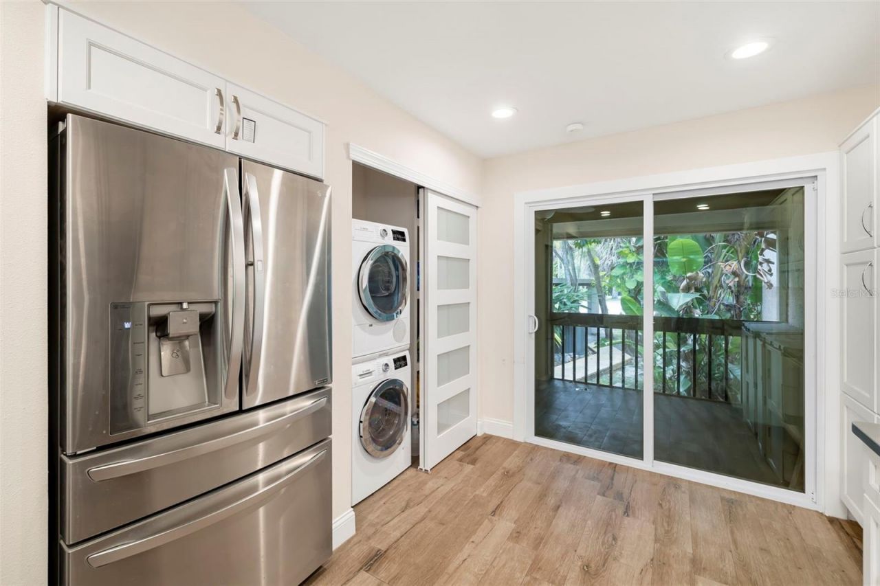 5182 Lancewood Drive, Unit 14, Sarasota, FL 34232 Photo