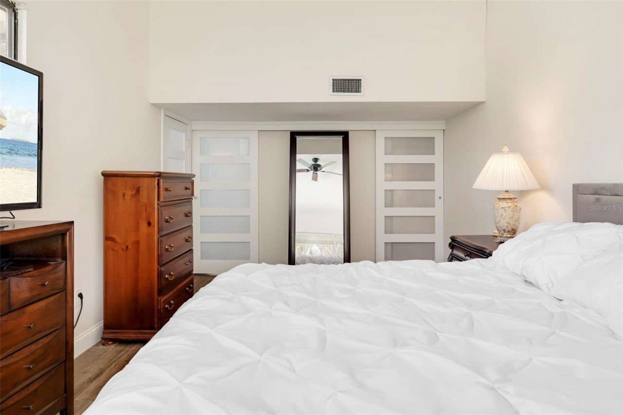 5182 Lancewood Drive, Unit 14, Sarasota, FL 34232 Photo