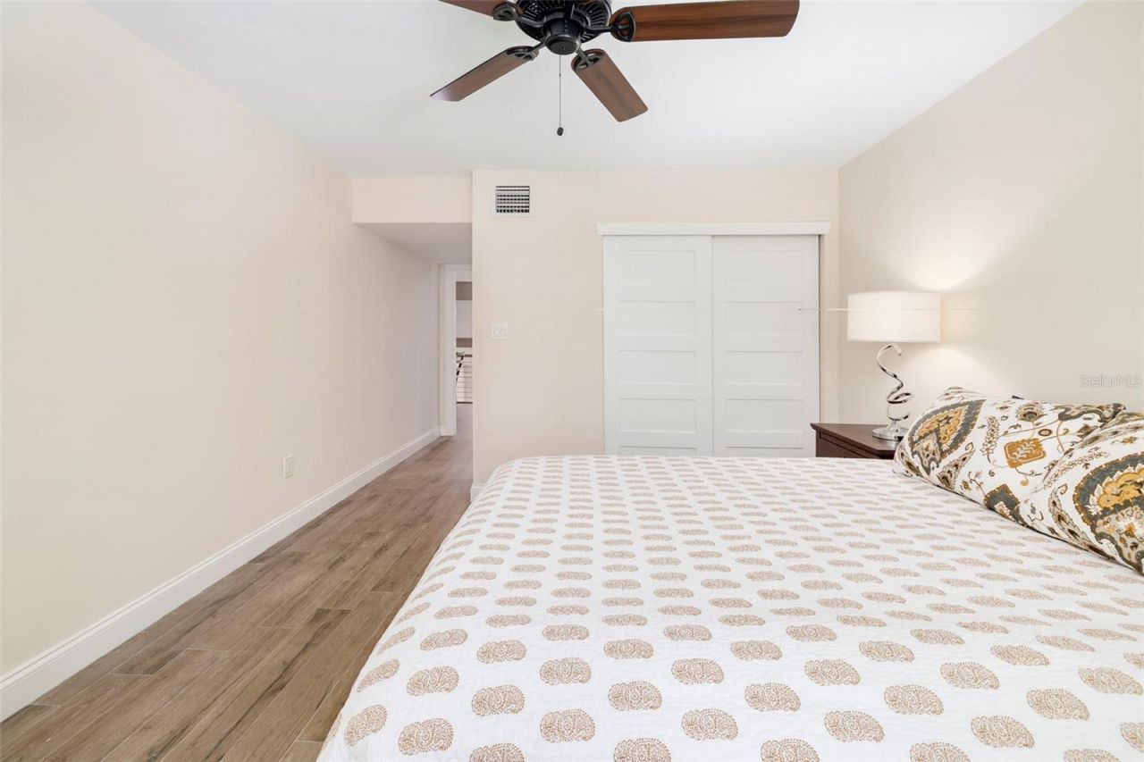 5182 Lancewood Drive, Unit 14, Sarasota, FL 34232 Photo