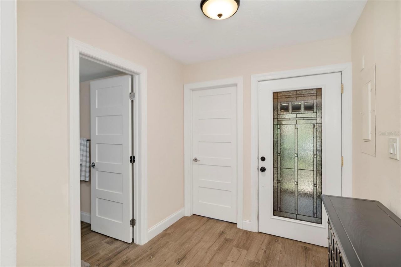 5182 Lancewood Drive, Unit 14, Sarasota, FL 34232 Photo