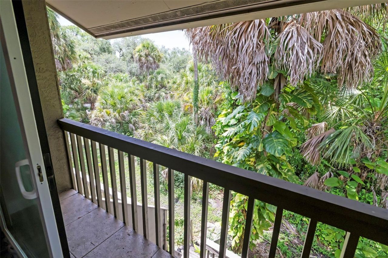 5182 Lancewood Drive, Unit 14, Sarasota, FL 34232 Photo