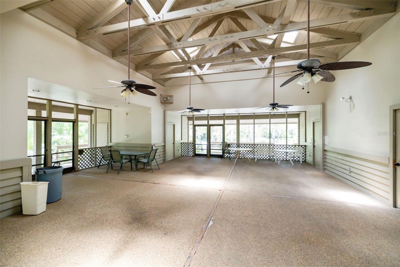 5182 Lancewood Drive, Unit 14, Sarasota, FL 34232 Photo