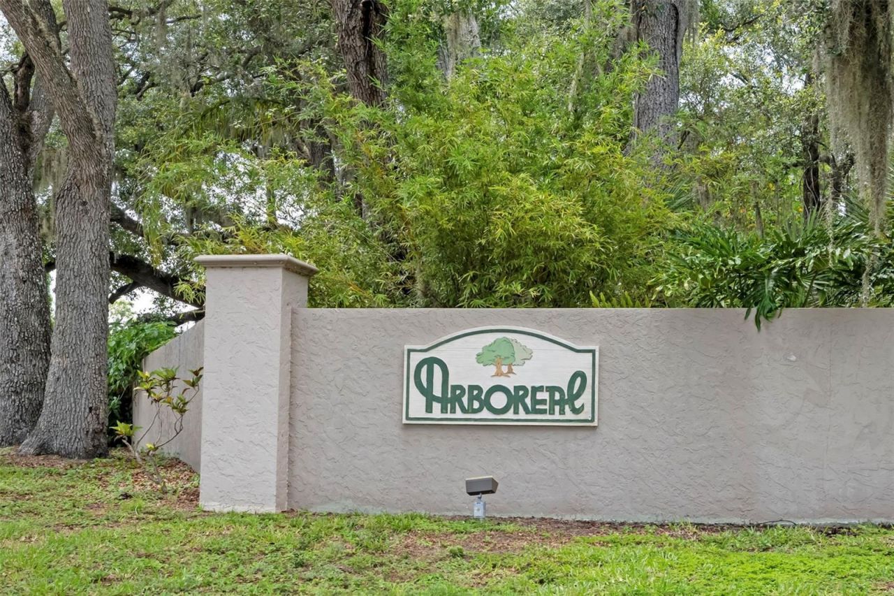 5182 Lancewood Drive, Unit 14, Sarasota, FL 34232 Photo