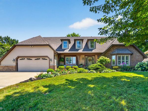 8419 110th Ave, Pleasant Prairie, WI 53158