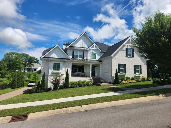 159 Hamilton Springs Blvd , Lebanon, TN 37087