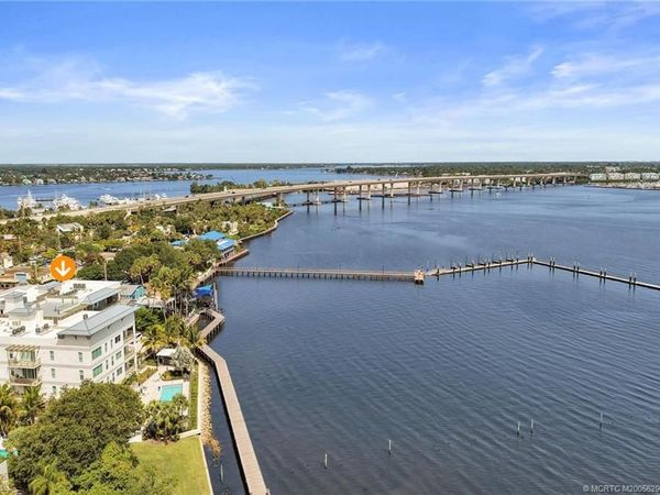 41 Seminole SW Street, Unit 310, Stuart, FL 34994