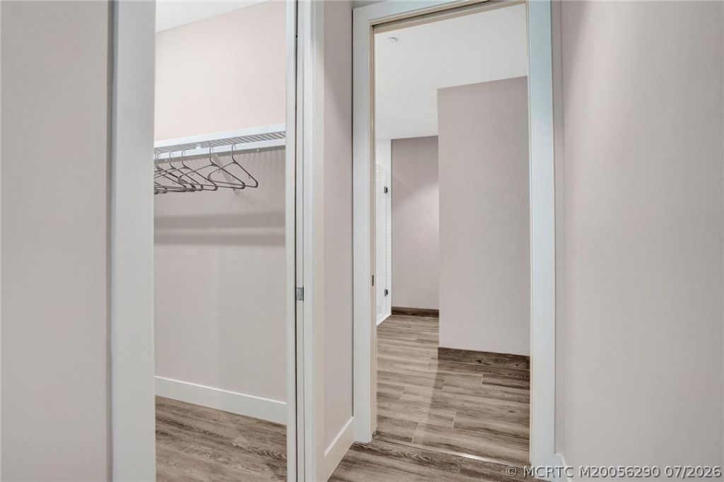 41 Seminole SW Street, Unit 310, Stuart, FL 34994 Photo