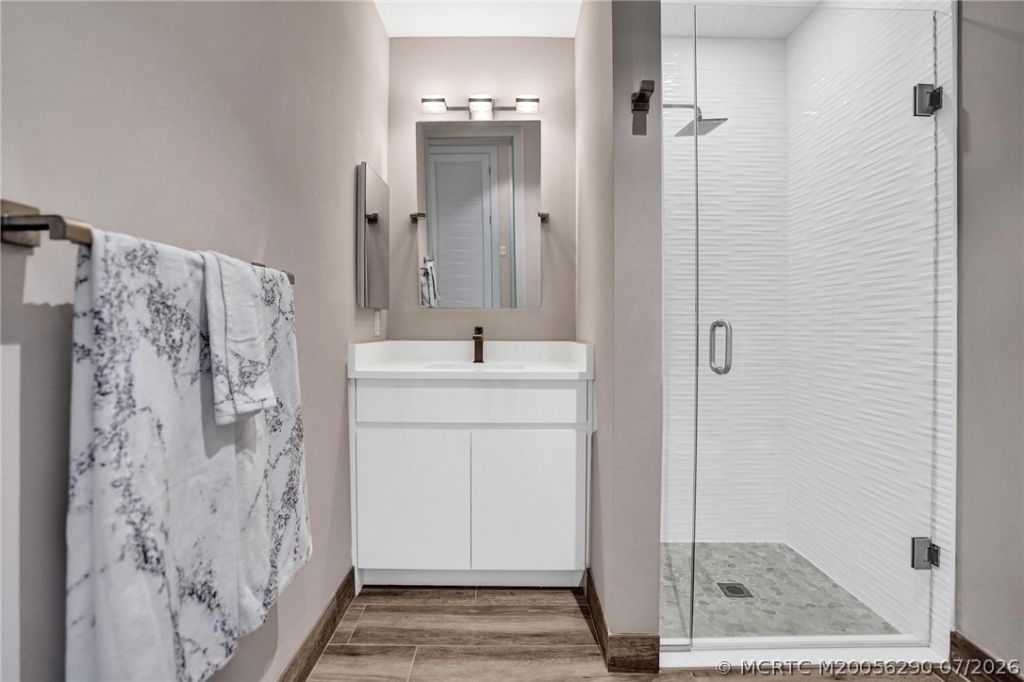 41 Seminole SW Street, Unit 310, Stuart, FL 34994 Photo