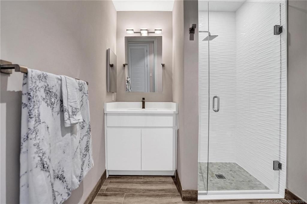 41 Seminole SW Street, Unit 310, Stuart, FL 34994 Photo