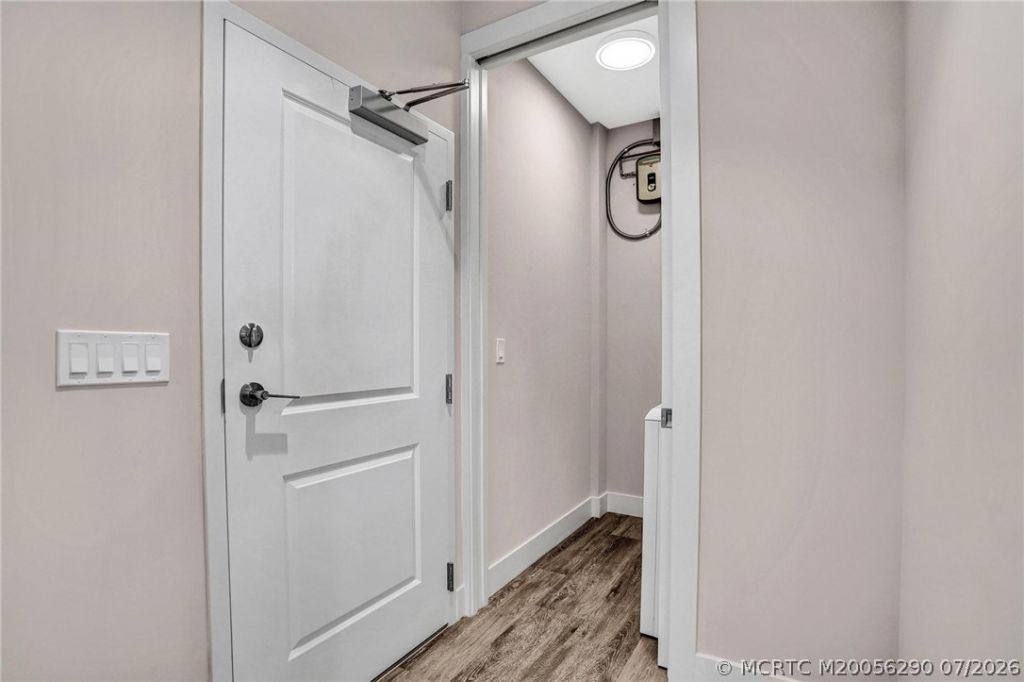 41 Seminole SW Street, Unit 310, Stuart, FL 34994 Photo