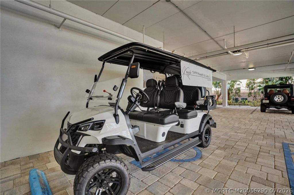 41 Seminole SW Street, Unit 310, Stuart, FL 34994 Photo