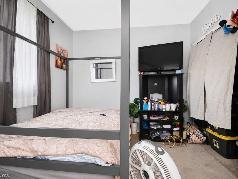 15811 Arcade Avenue, Cleveland, OH 44110 Photo 13