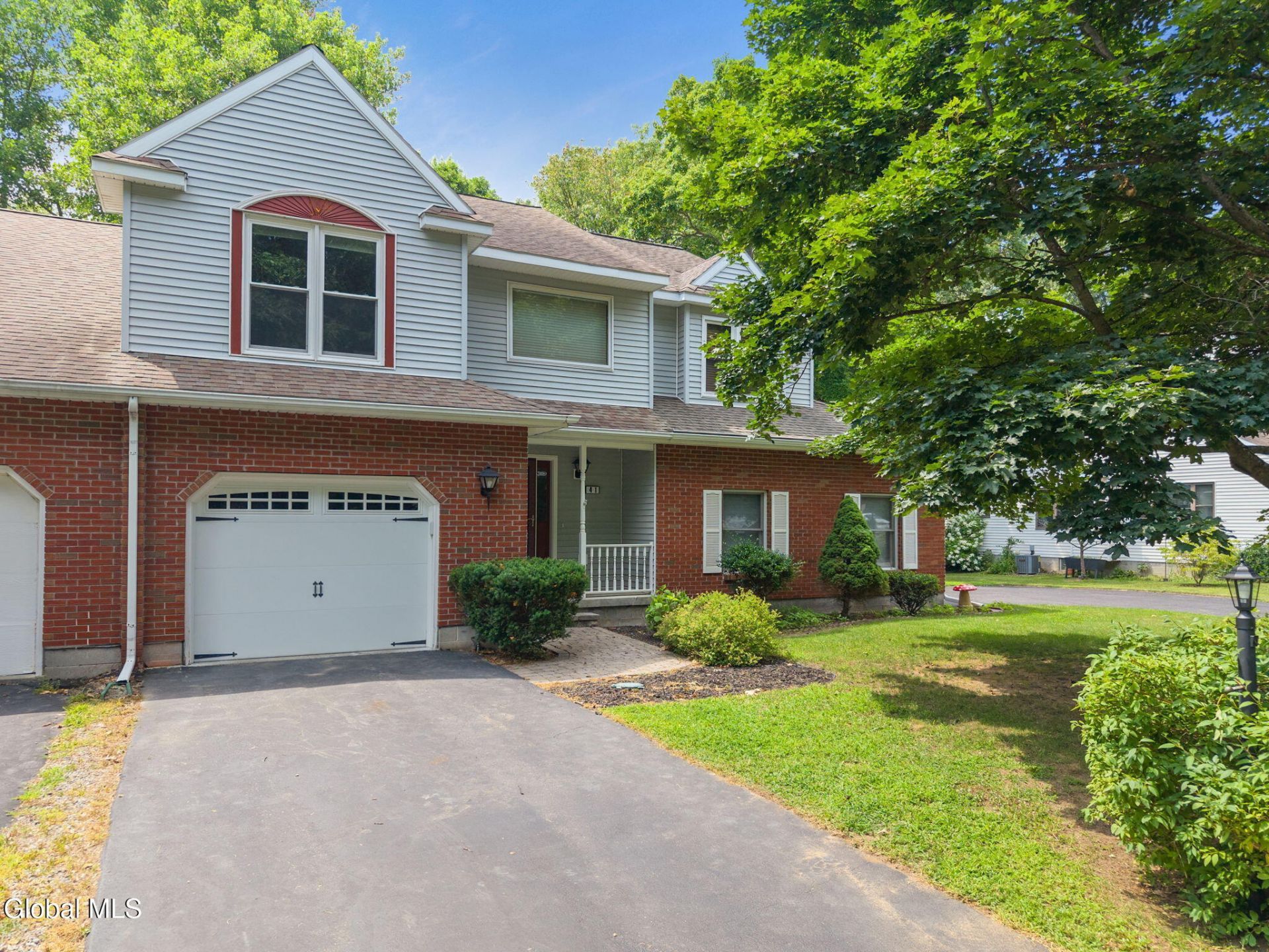 41 Westbury Court, Clifton Park, NY 12065 Main Photo