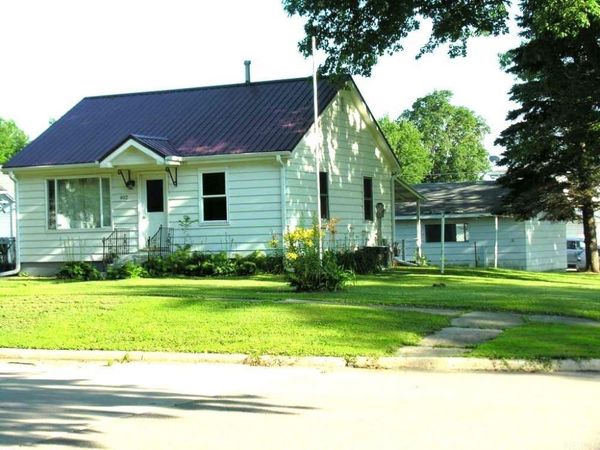402 Ash Street, Osage, IA 50461