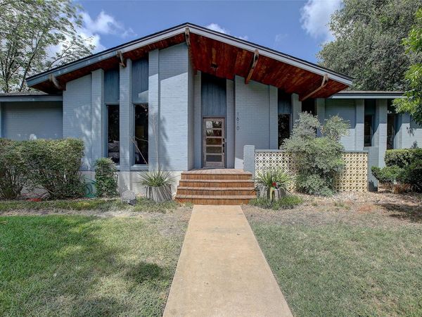 1610 Pecan ST, Georgetown, TX 78626