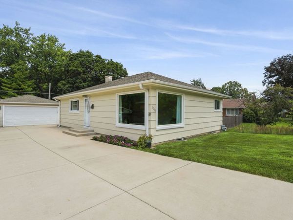 1215 W Roosevelt Road , Wheaton, IL 60187