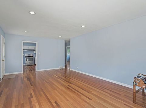 Main Photo