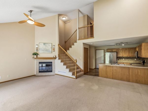 686 SE Williams Court, Waukee, IA 50263