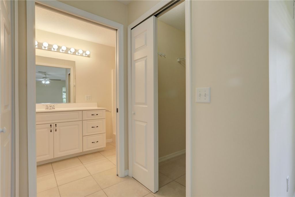8386 106th Avenue, Vero Beach, FL 32967 Photo