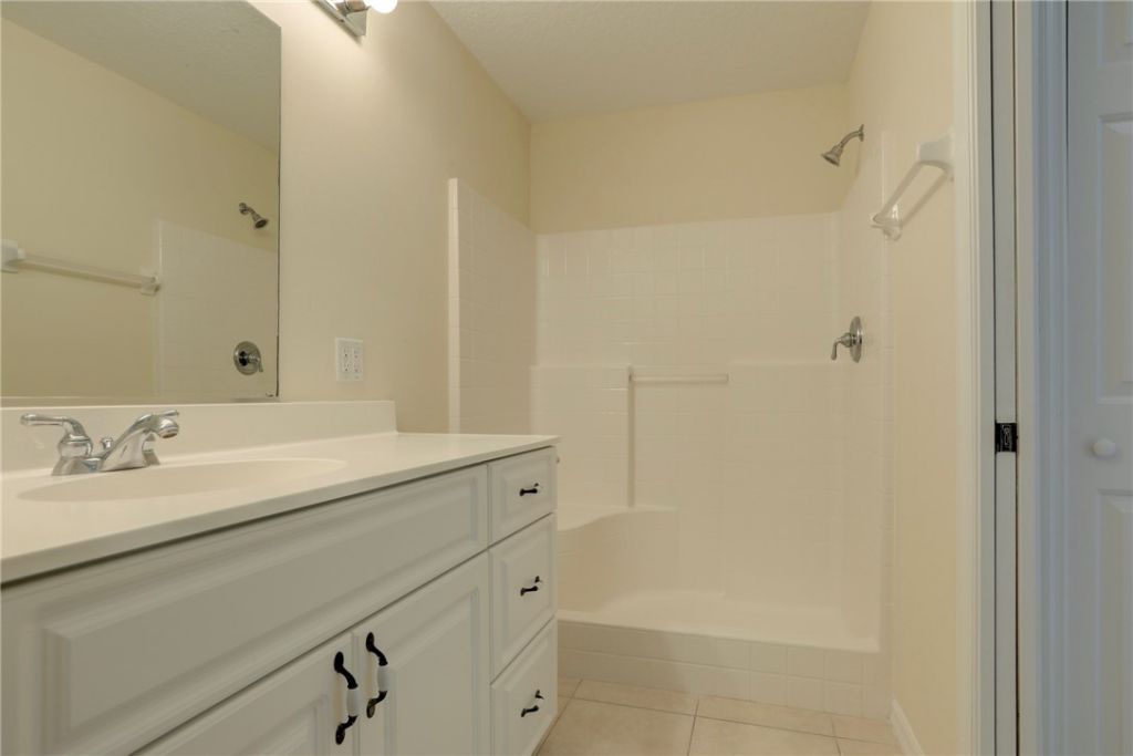 8386 106th Avenue, Vero Beach, FL 32967 Photo