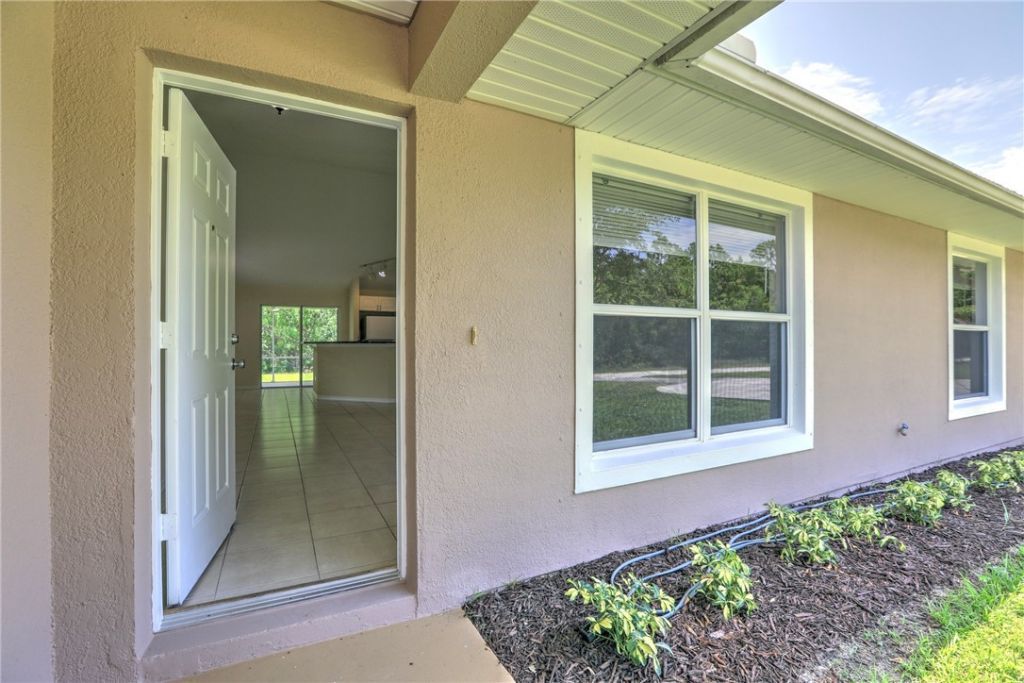 8386 106th Avenue, Vero Beach, FL 32967 Photo