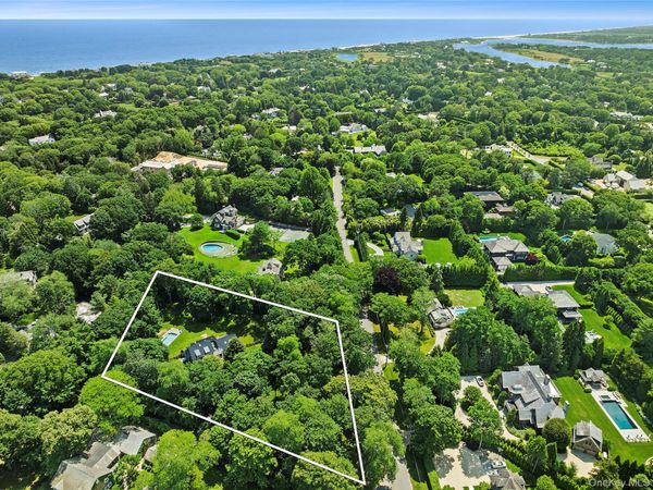 17 Baiting Hollow Road , East Hampton, NY 11937