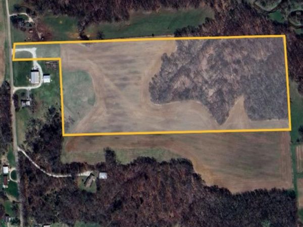 14953 E GRAIN BIN Road, Lewistown, IL 61542