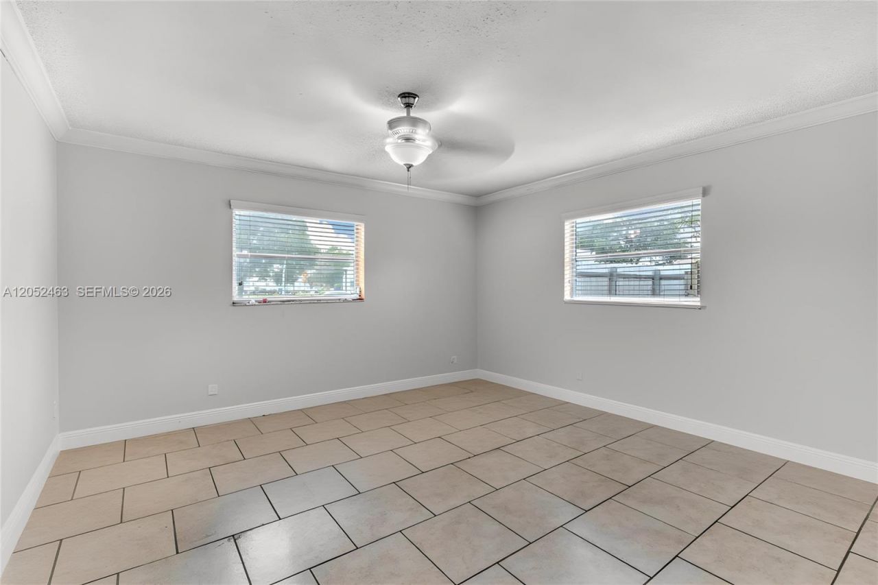 5829 Taylor St , Hollywood, FL 33021 Photo