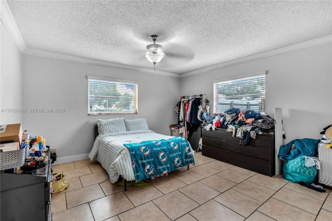 5829 Taylor St , Hollywood, FL 33021 Photo