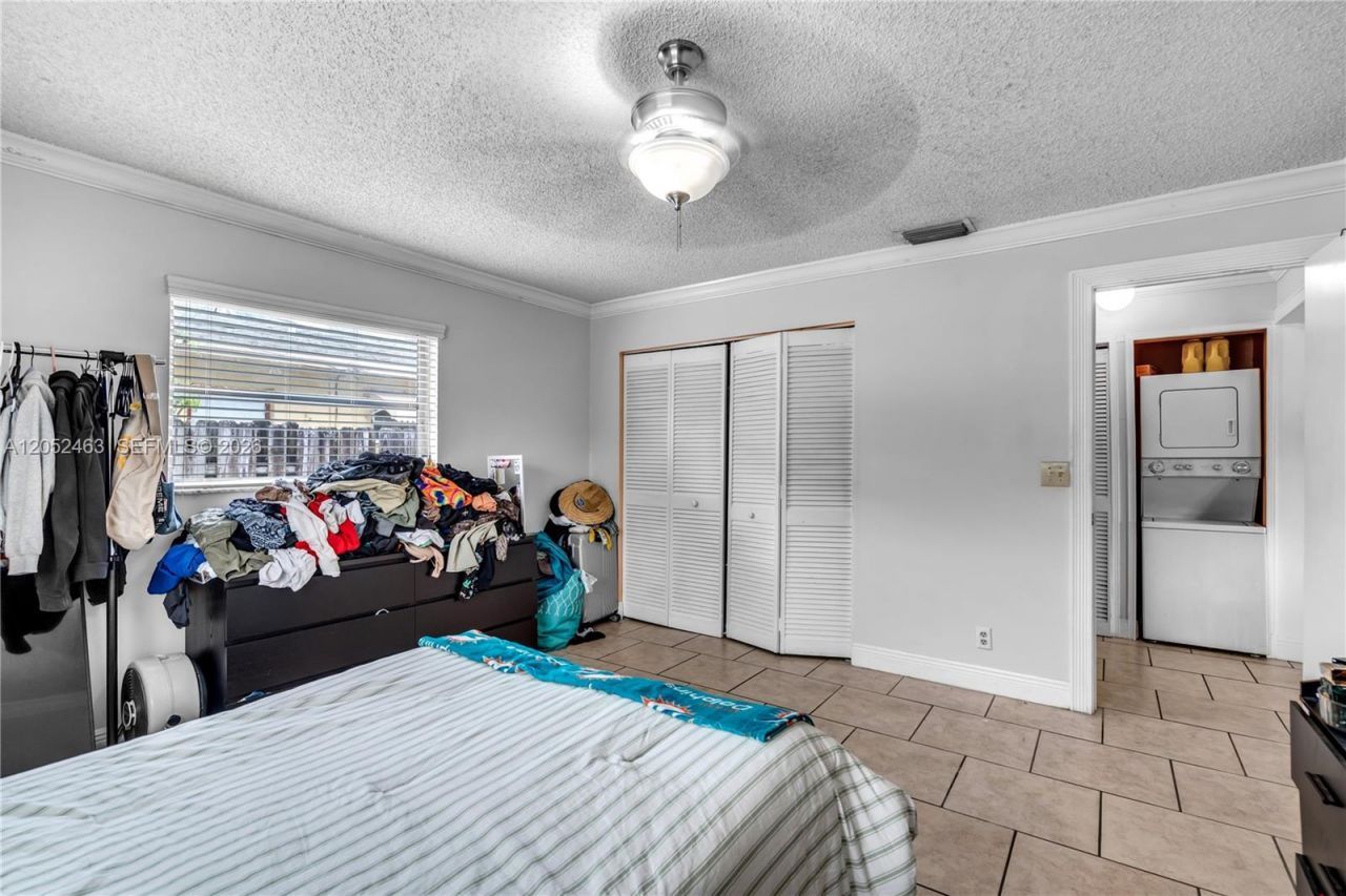 5829 Taylor St , Hollywood, FL 33021 Photo