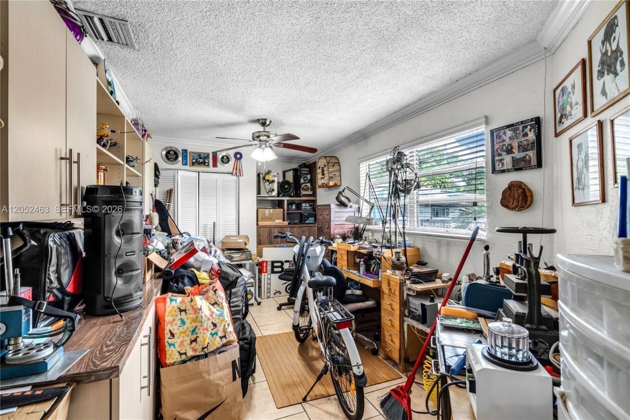 5829 Taylor St , Hollywood, FL 33021 Photo