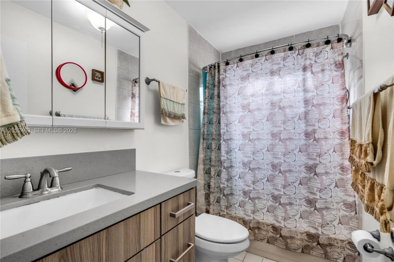 5829 Taylor St , Hollywood, FL 33021 Photo