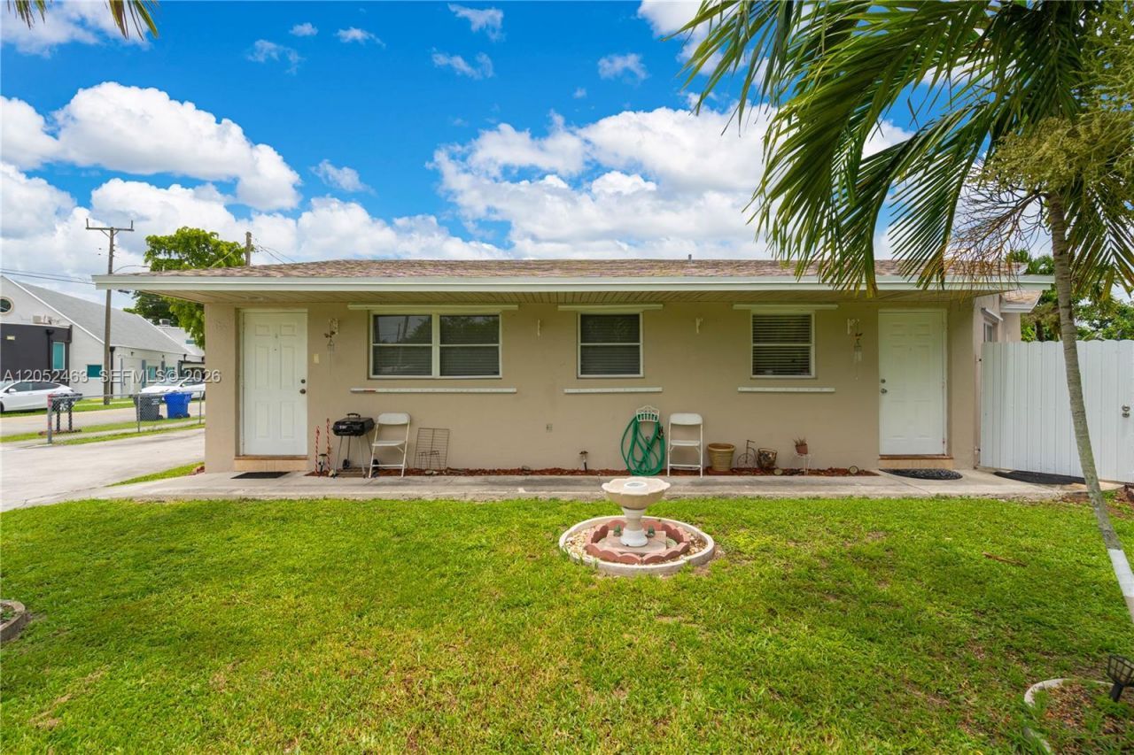 5829 Taylor St , Hollywood, FL 33021 Photo