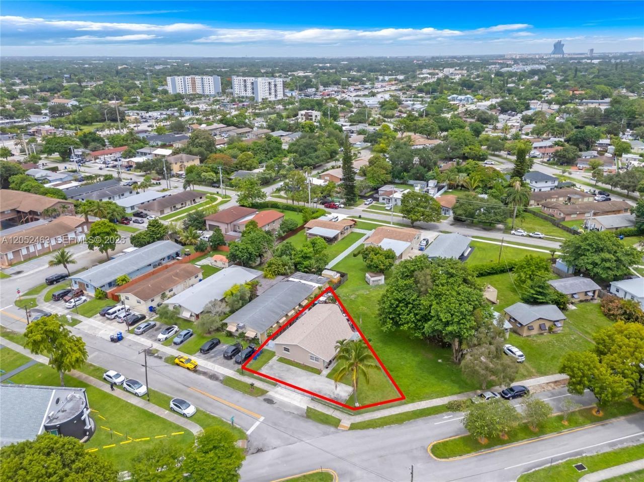 5829 Taylor St , Hollywood, FL 33021 Photo