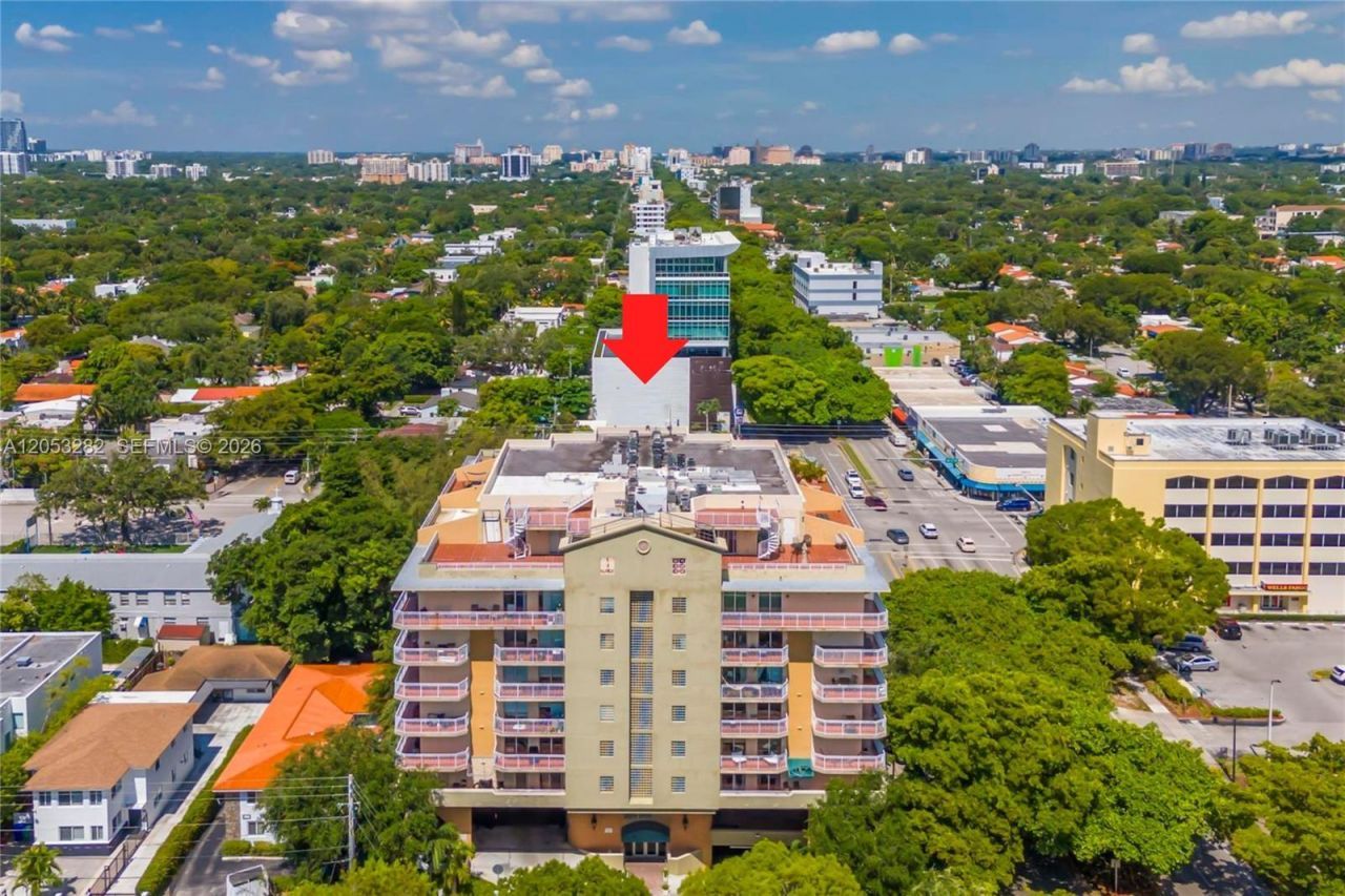 1650 Coral Way, Unit 604, Miami, FL 33145 Photo