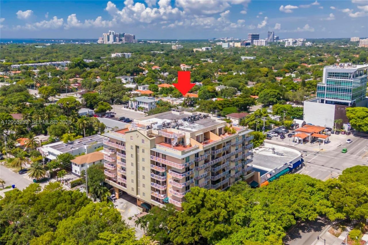 1650 Coral Way, Unit 604, Miami, FL 33145 Photo