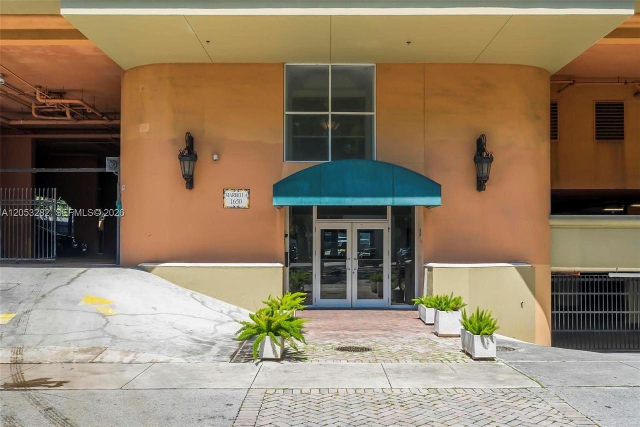 1650 Coral Way, Unit 604, Miami, FL 33145 Photo