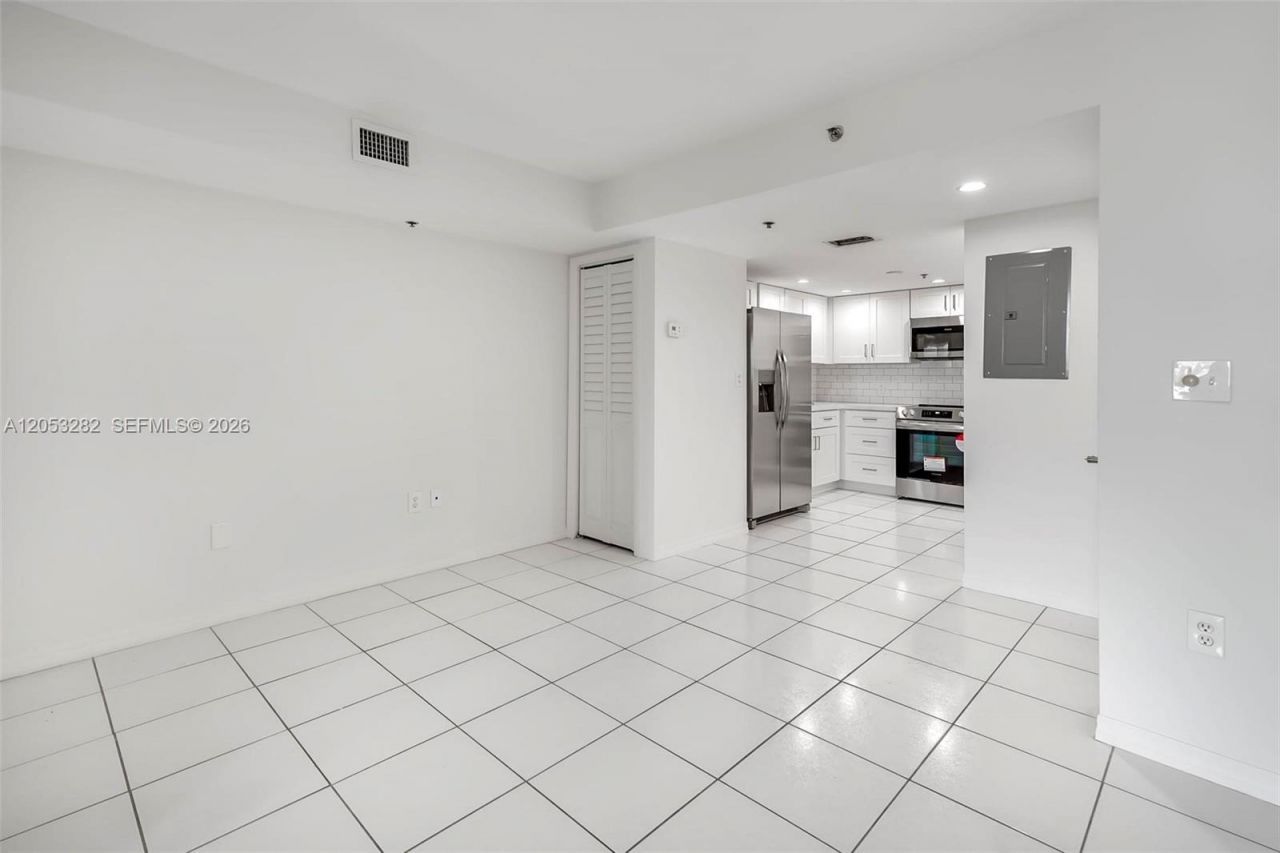 1650 Coral Way, Unit 604, Miami, FL 33145 Photo
