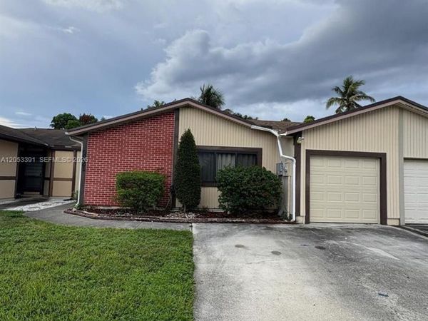 9821 W Elm Ln , Unit 9821, Miramar, FL 33025