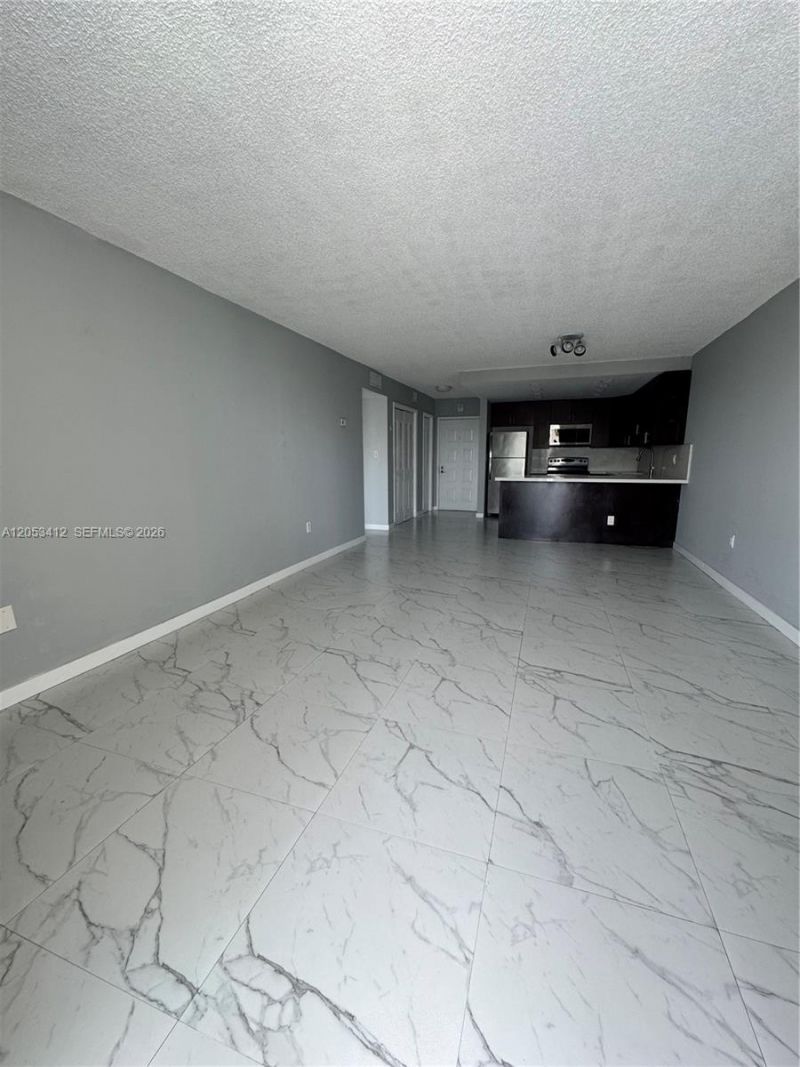 6930 Miami Gardens Dr , Unit 1-515, Hialeah, FL 33015 Photo