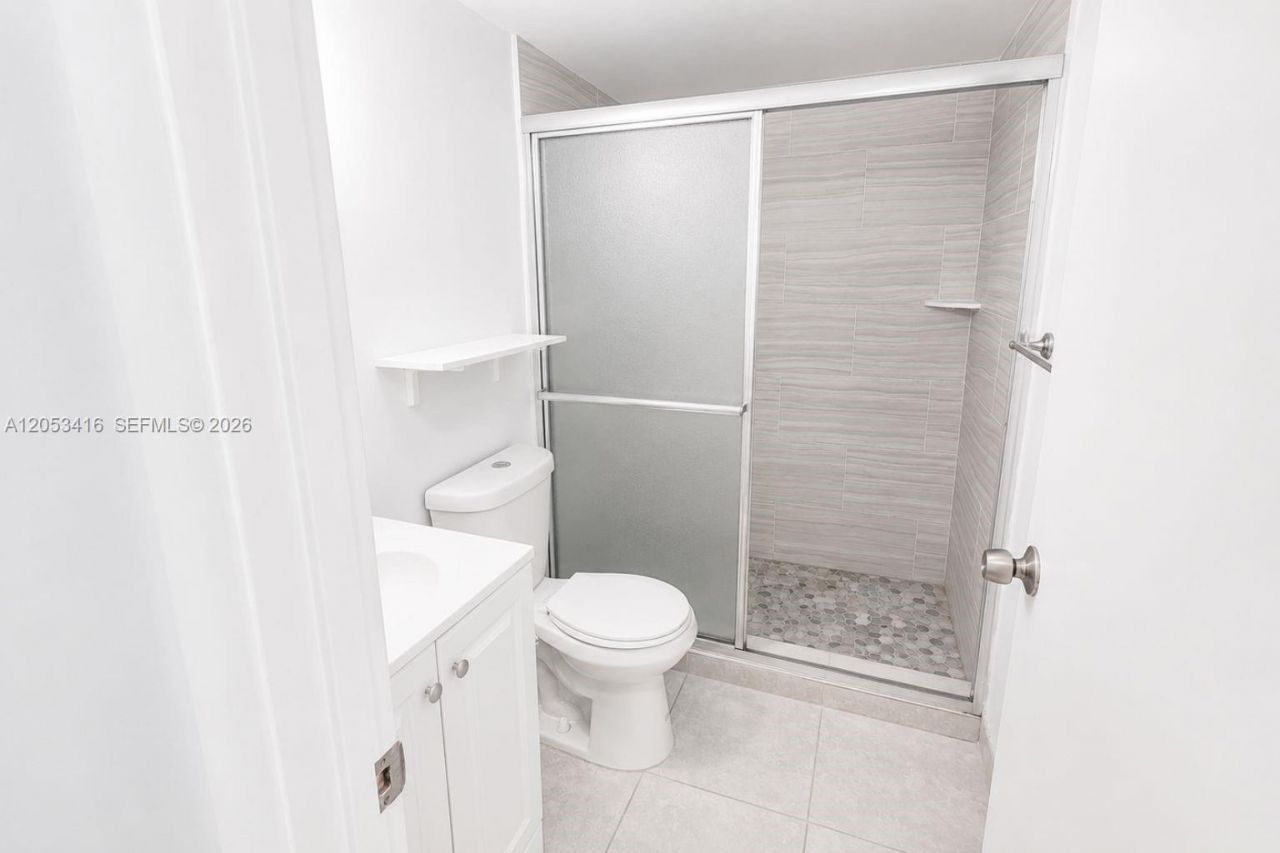 7161 Golf Colony Ct , Unit 103, Lake Worth, FL 33467 Photo