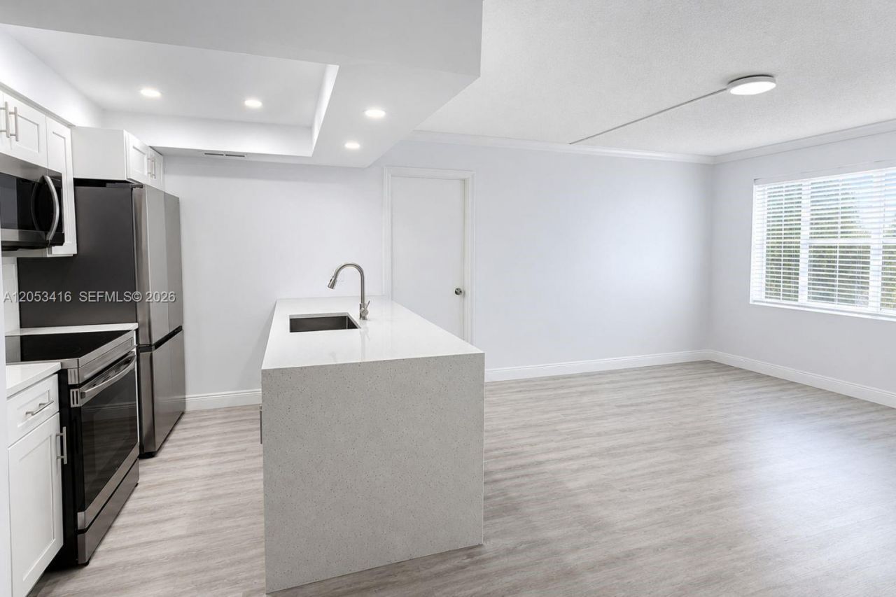 7161 Golf Colony Ct , Unit 103, Lake Worth, FL 33467 Photo