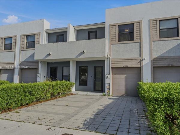 11756 SW 106th Ter , Unit ., Miami, FL 33186
