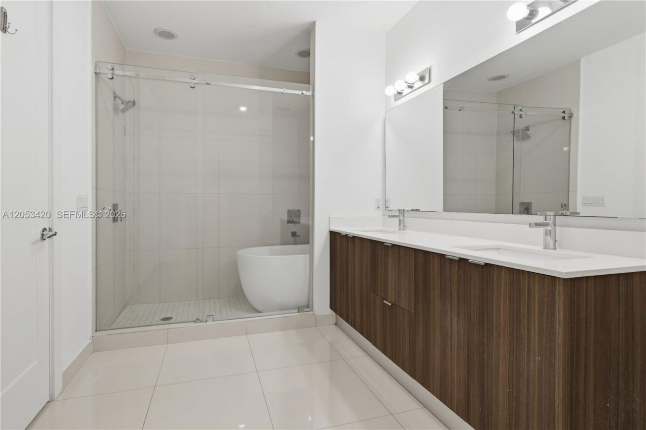 11756 SW 106th Ter , Unit ., Miami, FL 33186 Photo