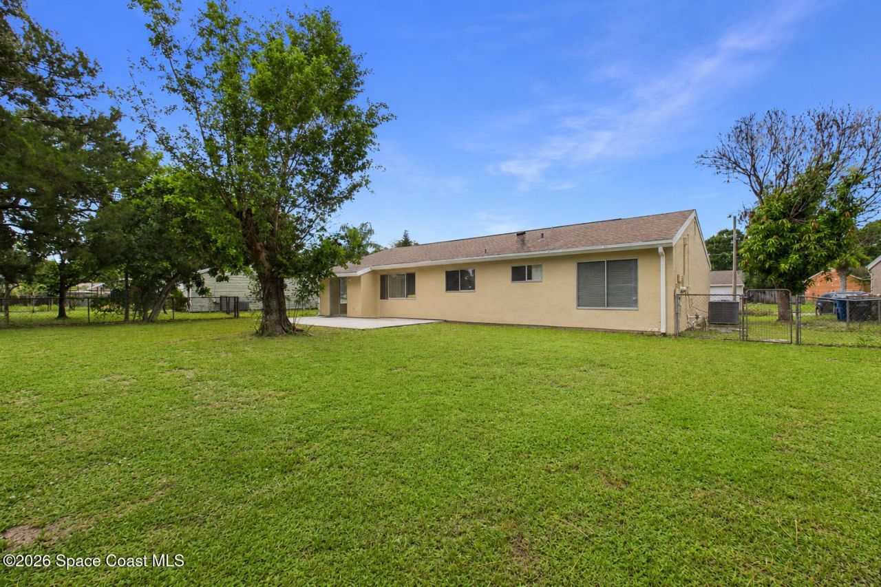 1325 Ethel Circle Ne, Palm Bay, FL 32905 Photo
