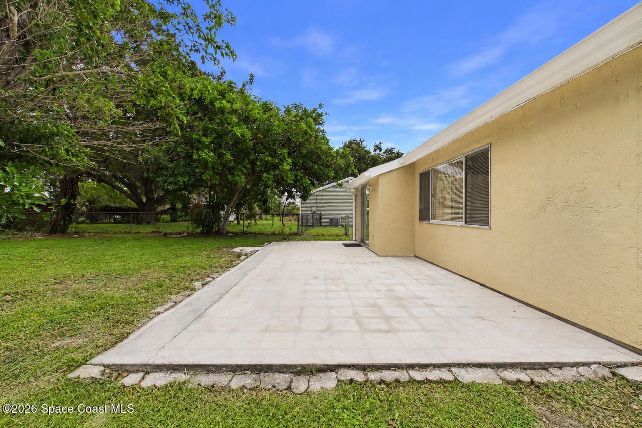 1325 Ethel Circle Ne, Palm Bay, FL 32905 Photo
