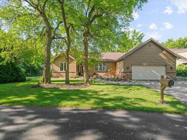 3500 Woodhill Drive, Port Clinton, OH 43452