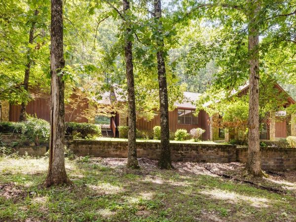 16501 Burlingame Road, Little Rock, AR 72223