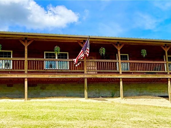 314 Denney Road , Uniontown, PA 15401