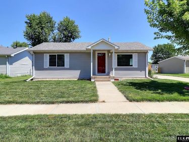 306 Madison Street, Waterloo, NE 68069